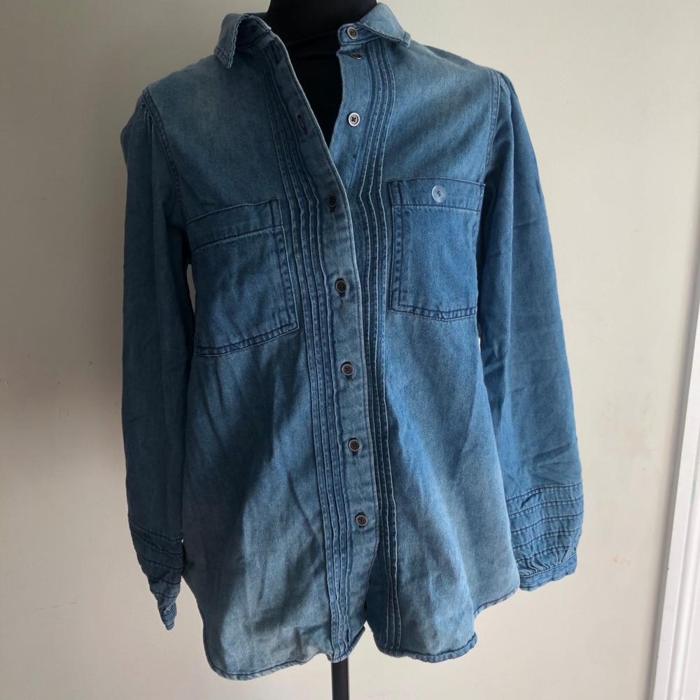 American Eagle Womens Blue Denim Pintuck Button Down‎ Shirt Size S Long Sleeve